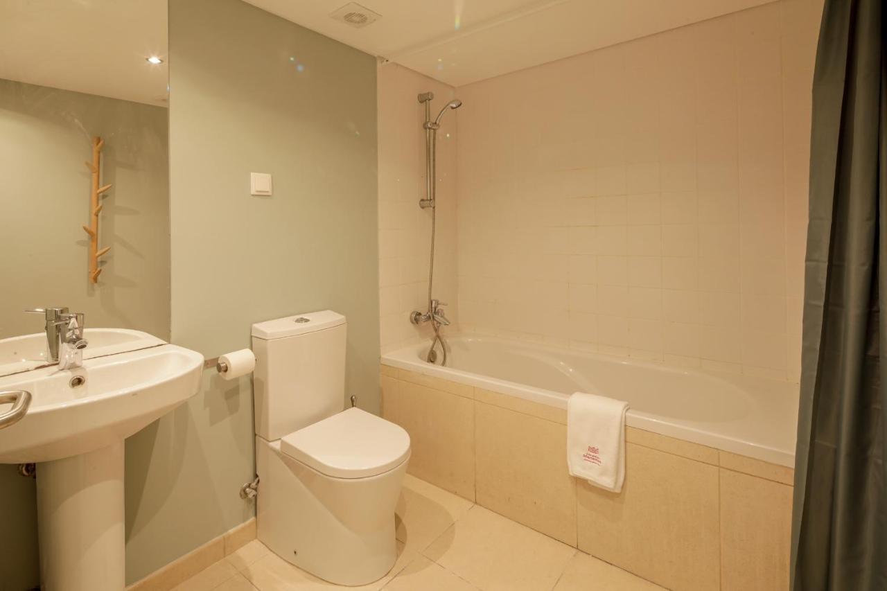 Chiado Premium Two Bedroom Apartment by Les Deux Mariettes Lisboa Exterior foto
